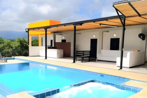Excepcional CASA FINCA piscina privada wi-fi tv